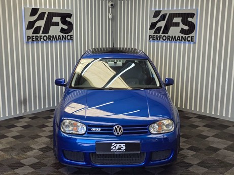 Volkswagen Golf 3.2 R32 Hatchback 5dr Petrol Manual (278 g/km, 240 bhp) 9