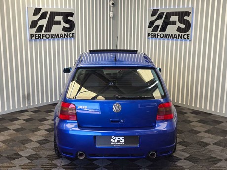 Volkswagen Golf 3.2 R32 Hatchback 5dr Petrol Manual (278 g/km, 240 bhp) 38