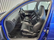 Volkswagen Golf 3.2 R32 Hatchback 5dr Petrol Manual (278 g/km, 240 bhp) 21