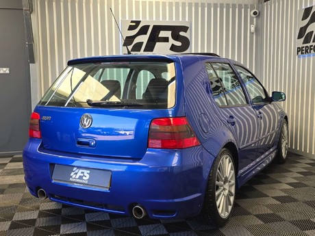 Volkswagen Golf 3.2 R32 Hatchback 5dr Petrol Manual (278 g/km, 240 bhp) 33