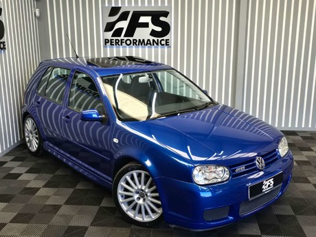 Volkswagen Golf 3.2 R32 Hatchback 5dr Petrol Manual (278 g/km, 240 bhp) 34