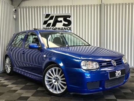 Volkswagen Golf 3.2 R32 Hatchback 5dr Petrol Manual (278 g/km, 240 bhp) 24