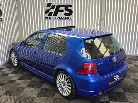 Volkswagen Golf 3.2 R32 Hatchback 5dr Petrol Manual (278 g/km, 240 bhp) 37