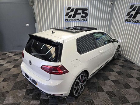 Volkswagen Golf 2.0 TSI BlueMotion Tech GTI Clubsport 40 Hatchback 3dr Petrol Manual Euro 6 17