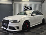 Audi RS4 4.2 FSI V8 Estate 5dr Petrol S Tronic quattro Euro 5 (450 ps) 3