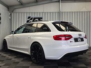 Audi RS4 4.2 FSI V8 Estate 5dr Petrol S Tronic quattro Euro 5 (450 ps) 4