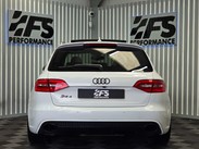 Audi RS4 4.2 FSI V8 Estate 5dr Petrol S Tronic quattro Euro 5 (450 ps) 5