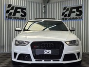 Audi RS4 4.2 FSI V8 Estate 5dr Petrol S Tronic quattro Euro 5 (450 ps) 50