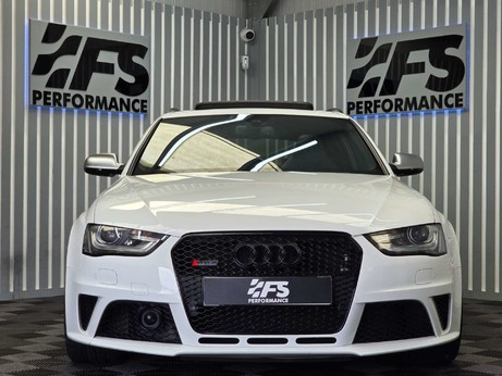 Audi RS4 4.2 FSI V8 Estate 5dr Petrol S Tronic quattro Euro 5 (450 ps) 46