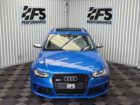 Audi RS4 4.2 FSI V8 Estate 5dr Petrol S Tronic quattro Euro 5 (450 ps) 14