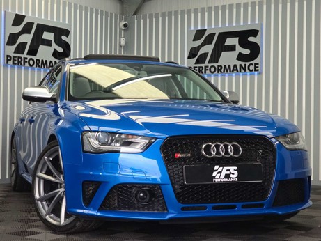 Audi RS4 4.2 FSI V8 Estate 5dr Petrol S Tronic quattro Euro 5 (450 ps) 46