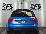 Audi RS4 4.2 FSI V8 Estate 5dr Petrol S Tronic quattro Euro 5 (450 ps) 5