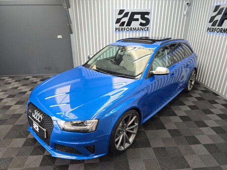 Audi RS4 4.2 FSI V8 Estate 5dr Petrol S Tronic quattro Euro 5 (450 ps) 11