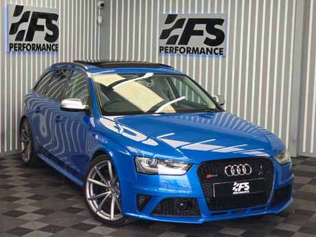 Audi RS4 4.2 FSI V8 Estate 5dr Petrol S Tronic quattro Euro 5 (450 ps) 51