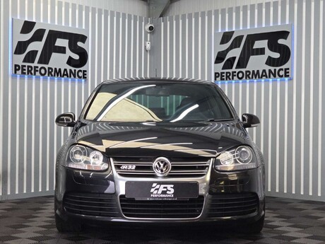 Volkswagen Golf 3.2 V6 R32 Hatchback 5dr Petrol DSG 4Motion (233 g/km, 247 bhp) 2