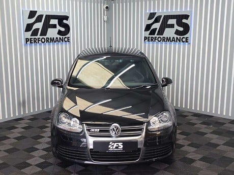 Volkswagen Golf 3.2 V6 R32 Hatchback 5dr Petrol DSG 4Motion (233 g/km, 247 bhp) 39