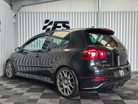 Volkswagen Golf 2.0 TFSI GTI Edition 30 Hatchback 3dr Petrol DSG (188 g/km, 227 bhp) 4