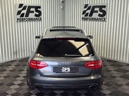 Audi RS4 4.2 FSI V8 Estate 5dr Petrol S Tronic quattro Euro 5 (450 ps) 17