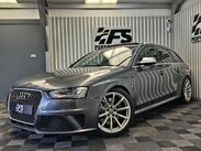 Audi RS4 4.2 FSI V8 Estate 5dr Petrol S Tronic quattro Euro 5 (450 ps) 3