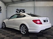 Mercedes-Benz C Class 2.1 C220 CDI BlueEfficiency AMG Sport Coupe 2dr Diesel G-Tronic+ Euro 5 (s/ 4