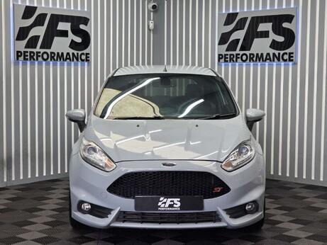 Ford Fiesta 1.6T EcoBoost ST-200 Hatchback 3dr Petrol Manual Euro 6 (200 ps) 25