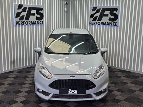 Ford Fiesta 1.6T EcoBoost ST-200 Hatchback 3dr Petrol Manual Euro 6 (200 ps) 14