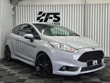 Ford Fiesta 1.6T EcoBoost ST-200 Hatchback 3dr Petrol Manual Euro 6 (200 ps) 34