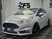 Ford Fiesta 1.6T EcoBoost ST-200 Hatchback 3dr Petrol Manual Euro 6 (200 ps) 42