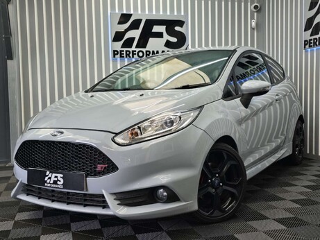 Ford Fiesta 1.6T EcoBoost ST-200 Hatchback 3dr Petrol Manual Euro 6 (200 ps) 38