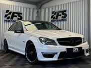 Mercedes-Benz C Class 6.3 C63 V8 AMG Saloon 4dr Petrol SpdS MCT Euro 5 (457 ps) 16