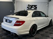 Mercedes-Benz C Class 6.3 C63 V8 AMG Saloon 4dr Petrol SpdS MCT Euro 5 (457 ps) 23