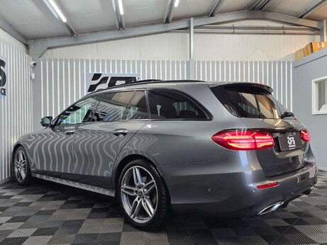 Mercedes-Benz E Class 2.0 E220d AMG Line Estate 5dr Diesel G-Tronic+ Euro 6 (s/s) (194 ps) 33