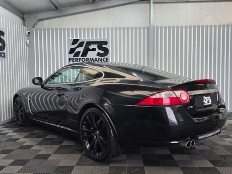 Jaguar XKR 4.2 V8 Coupe 2dr Petrol Auto Euro 4 (420 ps) 42