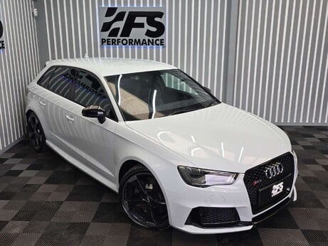 Audi RS3 2.5 TFSI Sportback 5dr Petrol S Tronic quattro Euro 6 (s/s) (Nav) (367 ps) 37