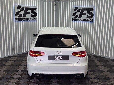 Audi RS3 2.5 TFSI Sportback 5dr Petrol S Tronic quattro Euro 6 (s/s) (Nav) (367 ps) 45