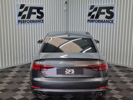 Audi S4 3.0 TFSI V6 Saloon 4dr Petrol Tiptronic quattro Euro 6 (s/s) (354 ps) 17