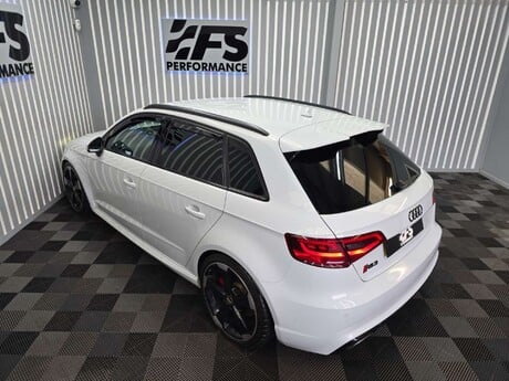 Audi RS3 2.5 TFSI Sportback 5dr Petrol S Tronic quattro Euro 6 (s/s) (Nav) (367 ps) 16