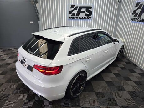 Audi RS3 2.5 TFSI Sportback 5dr Petrol S Tronic quattro Euro 6 (s/s) (Nav) (367 ps) 18