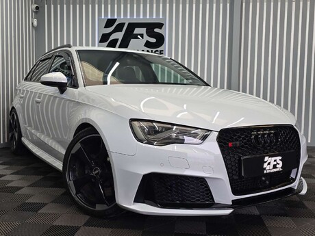 Audi RS3 2.5 TFSI Sportback 5dr Petrol S Tronic quattro Euro 6 (s/s) (Nav) (367 ps) 32