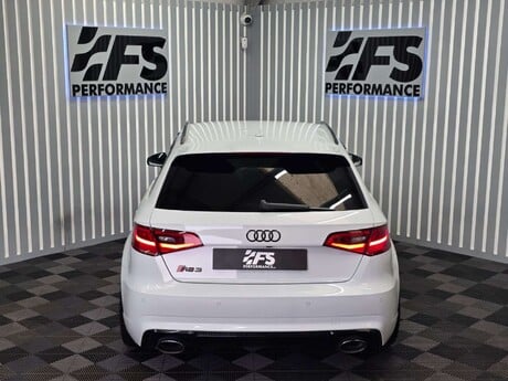 Audi RS3 2.5 TFSI Sportback 5dr Petrol S Tronic quattro Euro 6 (s/s) (Nav) (367 ps) 42