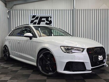 Audi RS3 2.5 TFSI Sportback 5dr Petrol S Tronic quattro Euro 6 (s/s) (Nav) (367 ps) 44