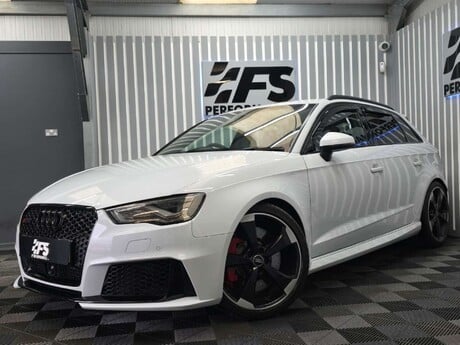 Audi RS3 2.5 TFSI Sportback 5dr Petrol S Tronic quattro Euro 6 (s/s) (Nav) (367 ps) 46