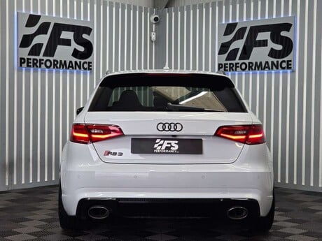 Audi RS3 2.5 TFSI Sportback 5dr Petrol S Tronic quattro Euro 6 (s/s) (Nav) (367 ps) 36