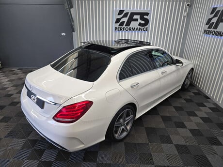 Mercedes-Benz C Class 2.1 C250 BlueTEC AMG Line Saloon 4dr Diesel G-Tronic+ Euro 6 (s/s) (204 ps) 19