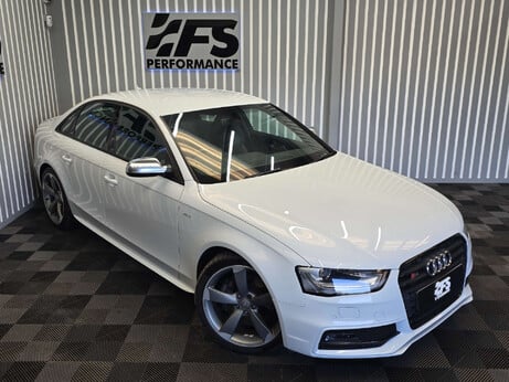 Audi S4 3.0 TFSI V6 Saloon 4dr Petrol S Tronic quattro Euro 5 (s/s) (333 ps) 25