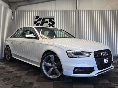 Audi S4 3.0 TFSI V6 Saloon 4dr Petrol S Tronic quattro Euro 5 (s/s) (333 ps) 38