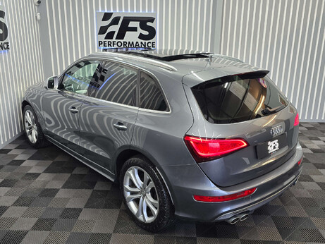 Audi SQ5 3.0 BiTDI V6 SUV 5dr Diesel Tiptronic quattro Euro 6 (s/s) (326 ps) 42