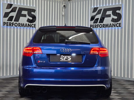 Audi RS3 2.5 TFSI Sportback 5dr Petrol S Tronic quattro Euro 5 (340 ps) 5