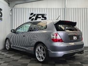 Honda Civic 2.0 i-VTEC Type R Hatchback 3dr Petrol Manual (212 g/km, 197 bhp) 4