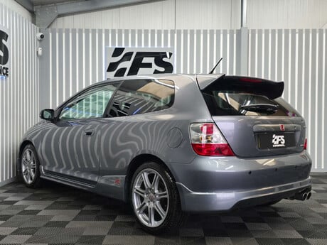 Honda Civic 2.0 i-VTEC Type R Hatchback 3dr Petrol Manual (212 g/km, 197 bhp) 4